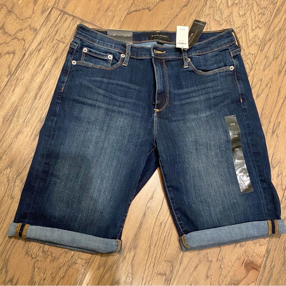 Banana Republic Blue Jean 10” Denim Shorts - Size 8 / 29 NWT